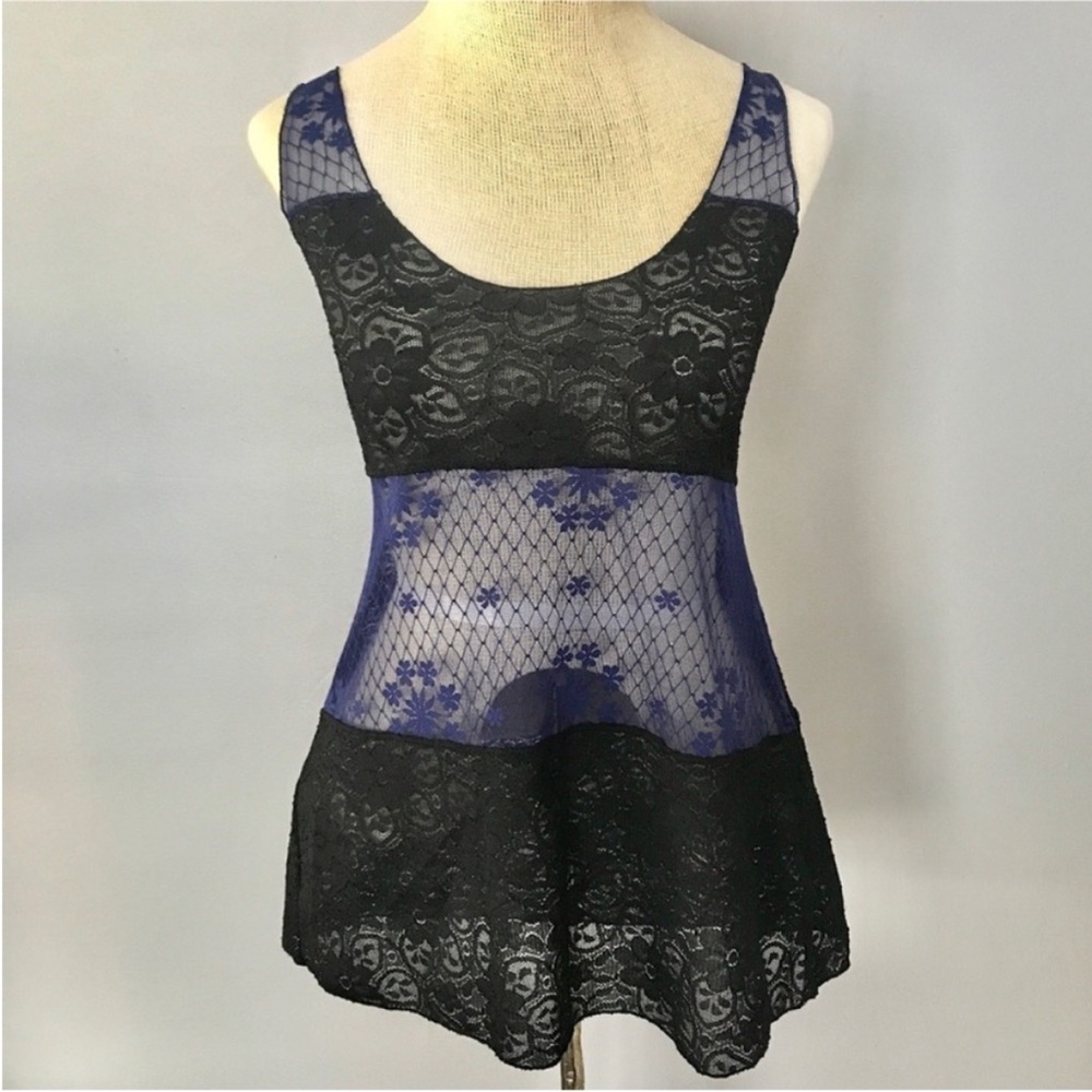 LAST CHANCE 🚨MOVING SALE Free People Black Lace Tank with Cobalt Blue Mesh
